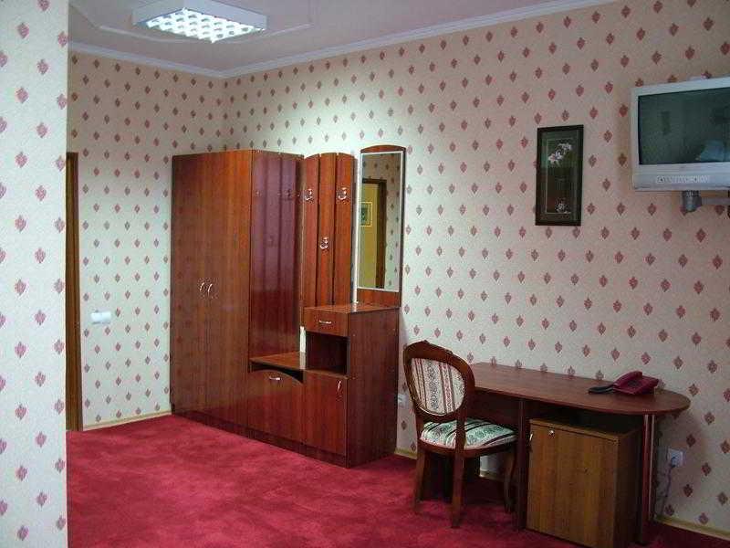 Lidolux Bed & Breakfast Balti Ngoại thất bức ảnh